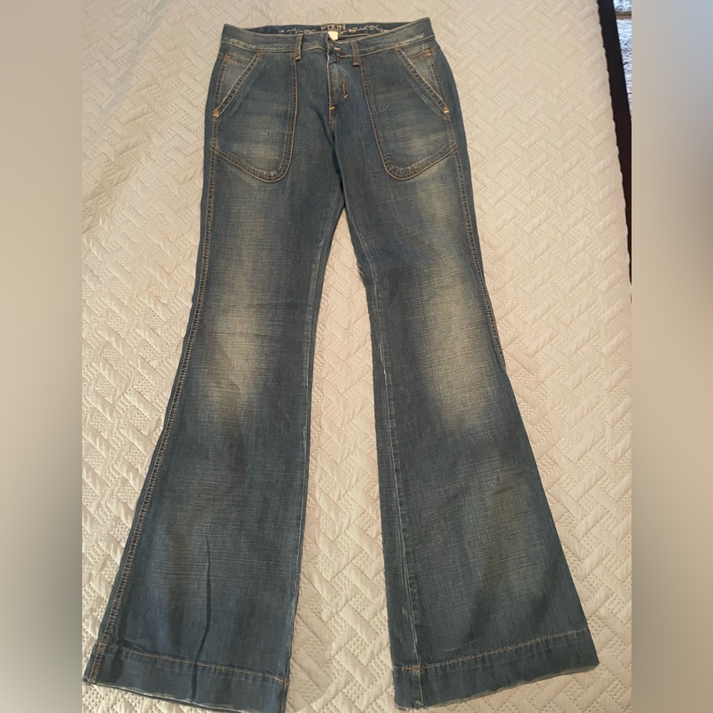 NWOT/ EDUN distressed Jeans